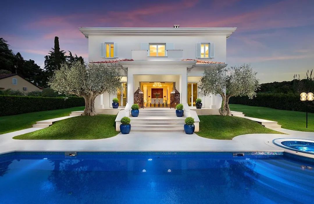 Villa Helena By Hmz Villas-1